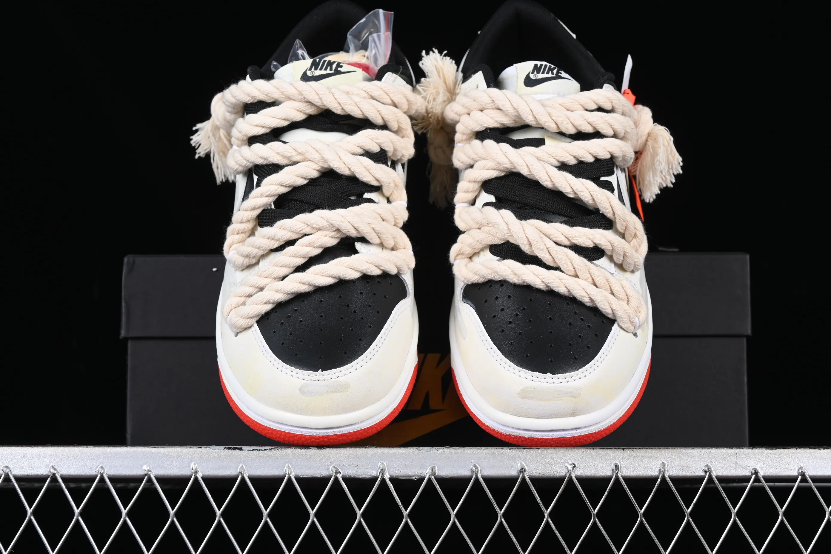 All categories Nk SB Dunk series Nk SB Dunk Low low-top sneakers J version Nk Dunk SB Low Retro high-end customized SB low-top sports and leisure sneakers FD9762-061